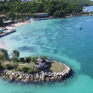 ***** Resort Blue Waters And Antigua/Barbuda